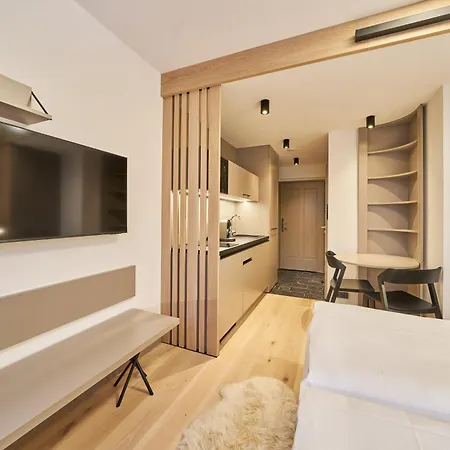 Labska 20 - Apartmanovy Dum *