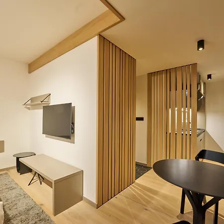 Labska 20 - Apartmanovy Dum