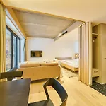 Labska 20 - Apartmanovy Dum شقة