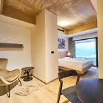 Labska 20 - Apartmanovy Dum شقة *