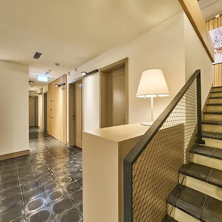 Labska 20 - Apartmanovy Dum *