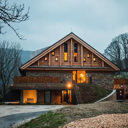Labska 20 - Apartmanovy Dum Spindleruv Mlyn