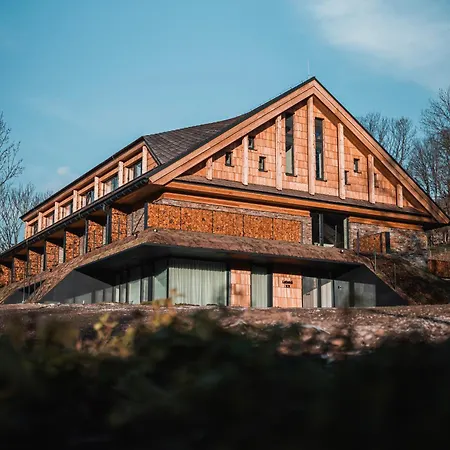 Labska 20 - Apartmanovy Dum * Spindleruv Mlyn
