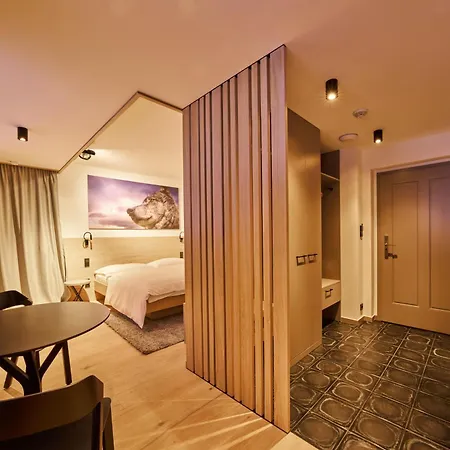 Labska 20 - Apartmanovy Dum شقة *
